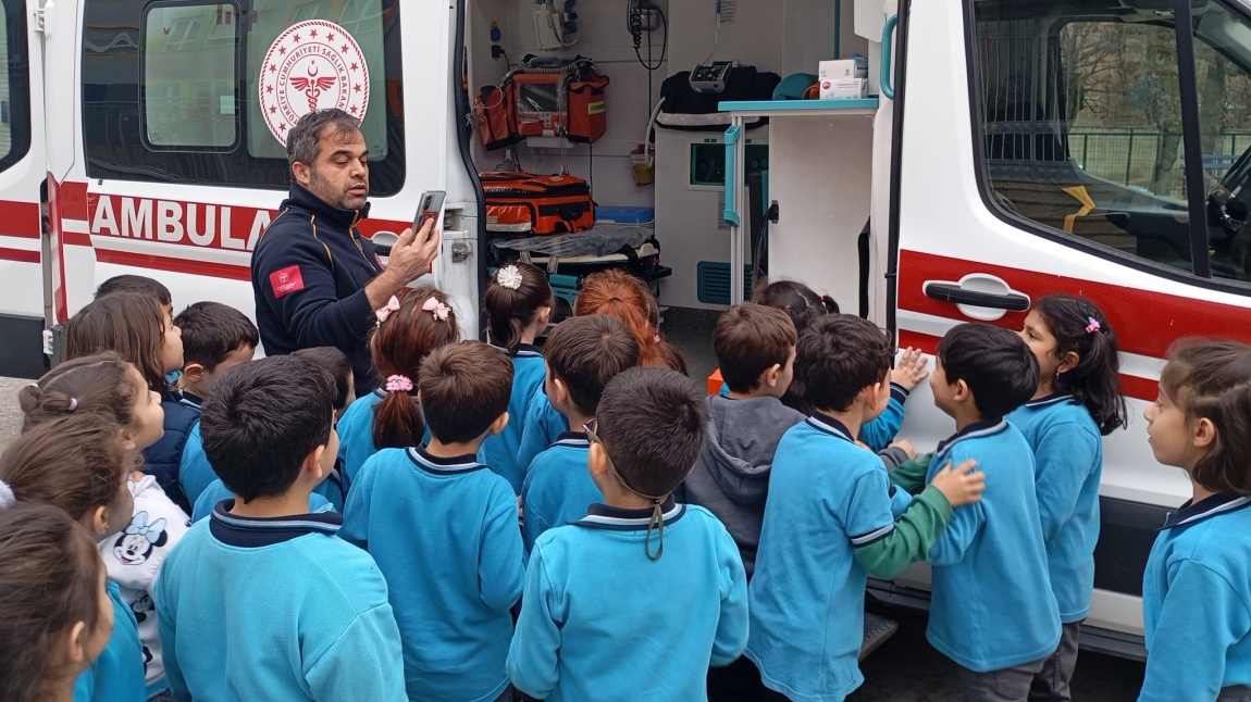 AMBULANSA YOL VER PROJESİ